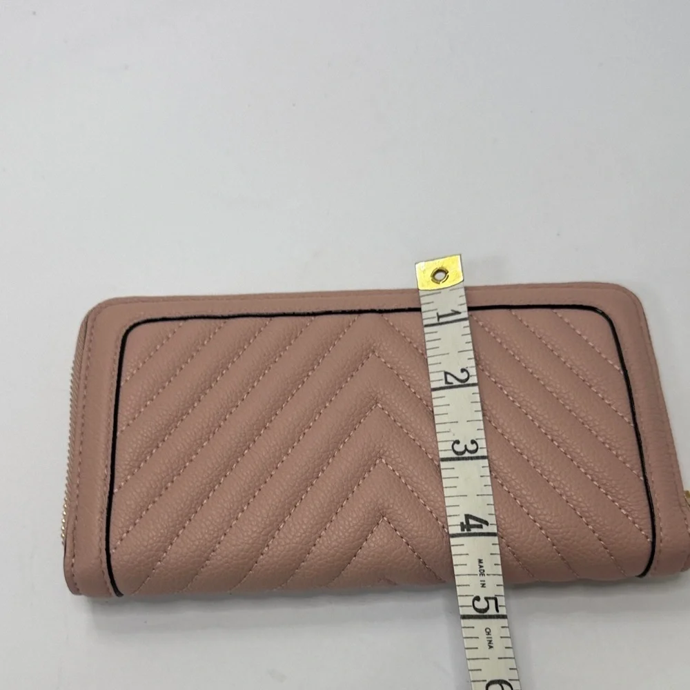 Victoria's Secret Quilted Wallet in Blush